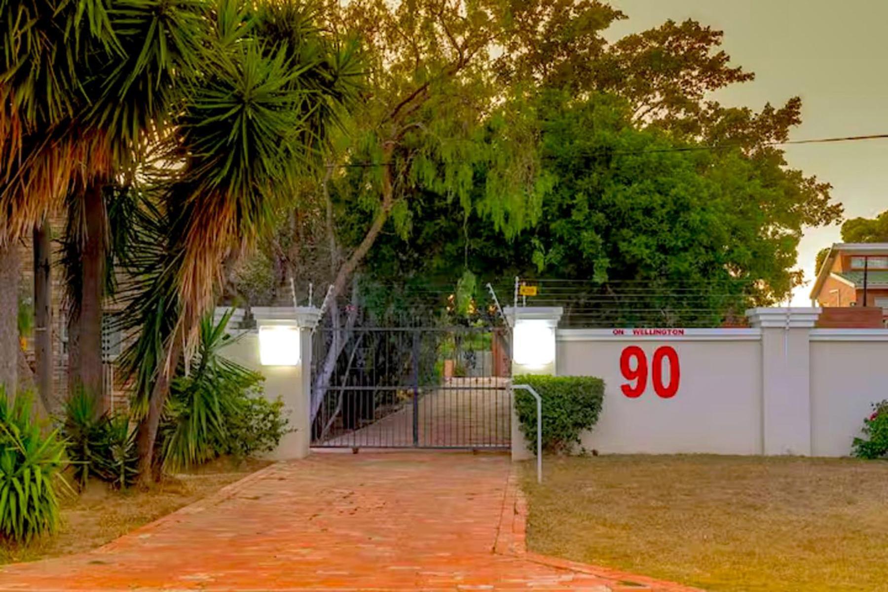 90 On Wellington Villa Colchester Luaran gambar
